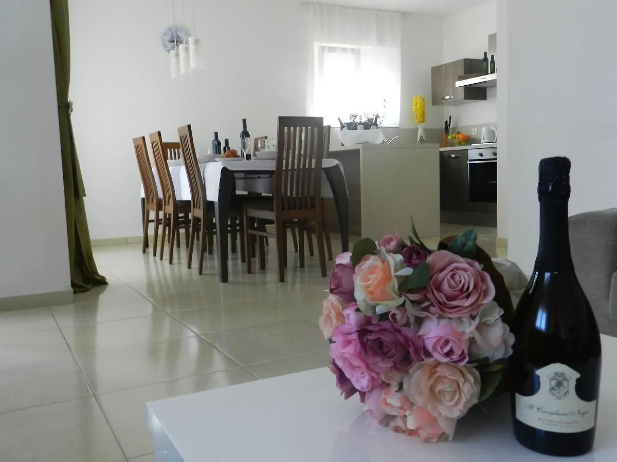 Villa Smilje Yourcroatiaholiday Drenje  Croatia